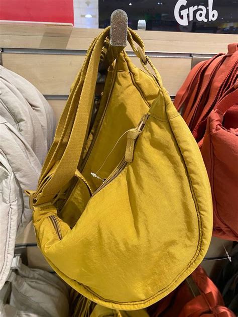 uniqlo shoulder bag dupe|uniqlo shoulder bag copy.